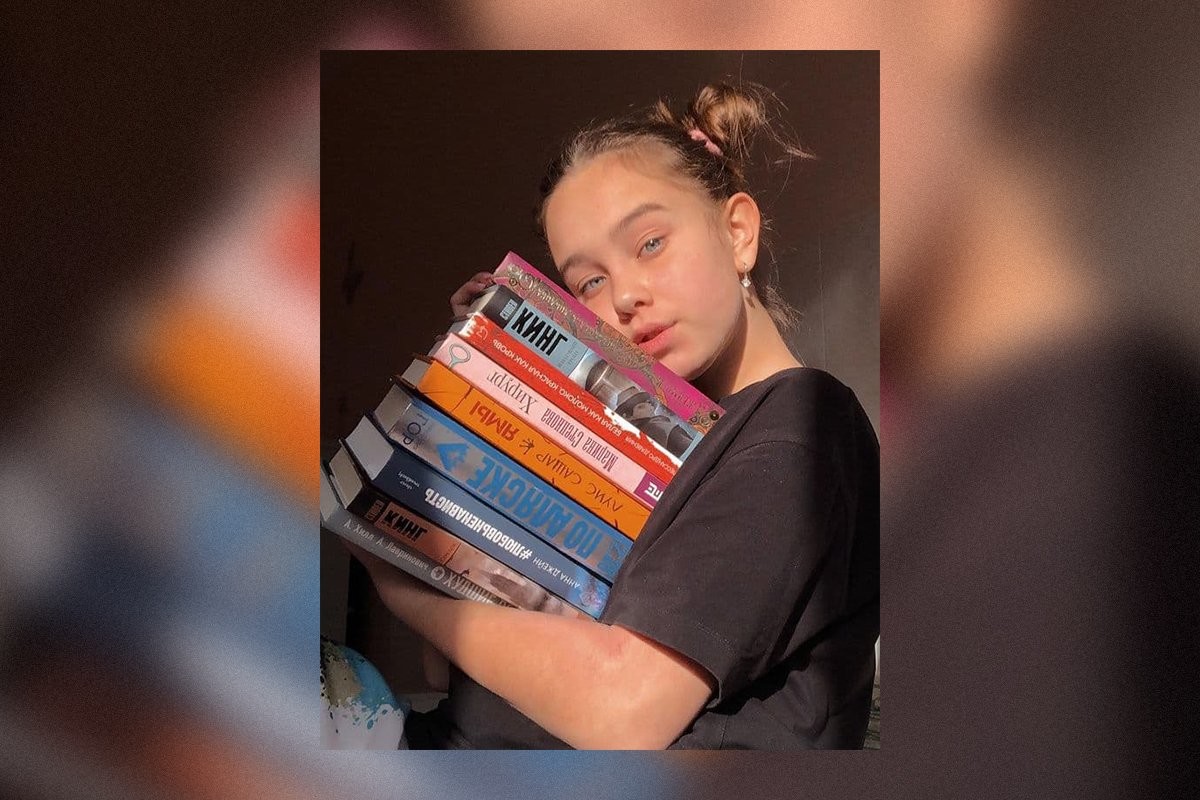«В 12 лет читаю больше, чем многие взрослые»: школьница из Челябинска претендует на престижную книжную премию - слайд 