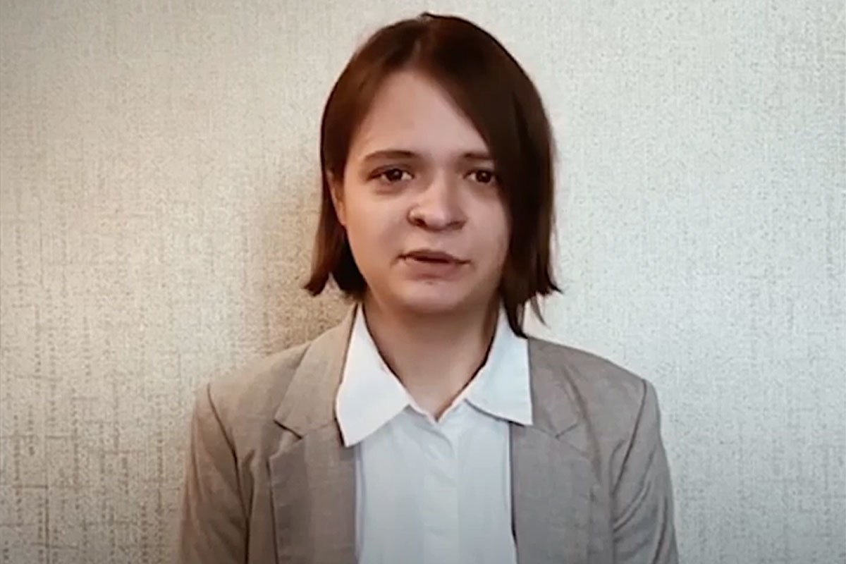 Дочь заслуженного артиста России обвинила отца в домашнем насилии - слайд 