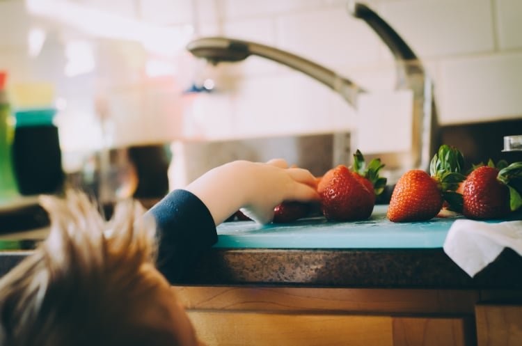 Три ингредиента для сытости: как и зачем учить детей готовить - слайд 