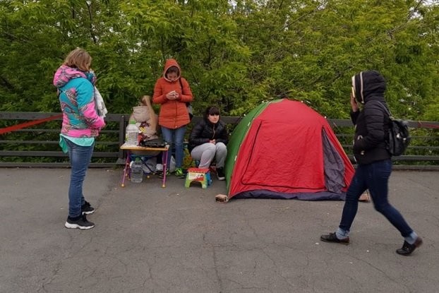 Во Владивостоке сироты, которым не выдали квартиры, устроили голодовку - слайд 
