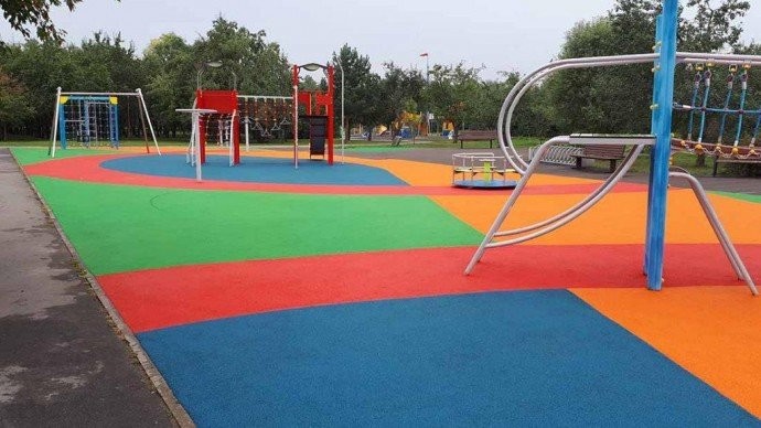 В парке «Ангарские пруды» открылась новая детская площадка - слайд 