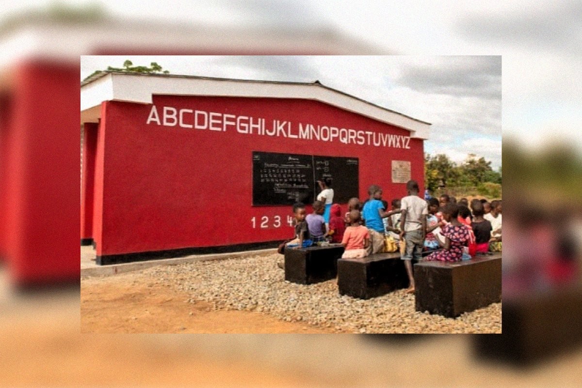 В Африке открылась первая в мире школа, напечатанная на 3D-принтере - слайд 