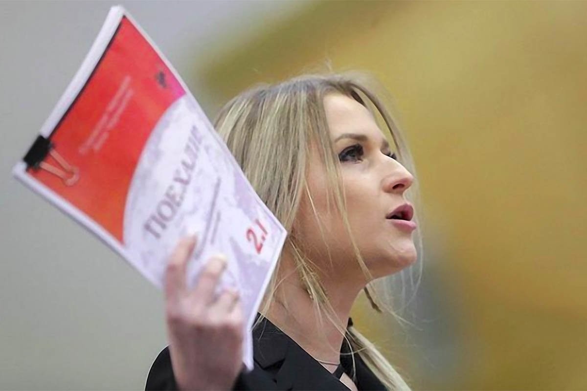 Депутат Госдумы призвала говорить об опасности абортов в школах - слайд 